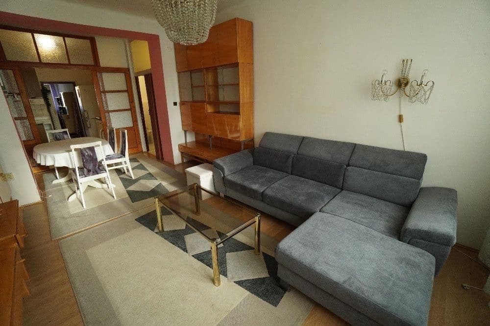 Prenájom bytu 3-izbový 64 m², 5. května, Praha, Praha Prenájom bytu 3-izbový 64 m², 5. května, Praha, Praha