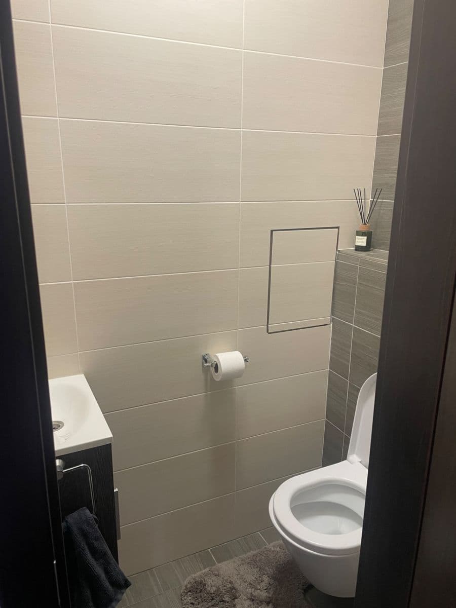 Prenájom bytu 2-izbový 75 m², Počernická, Praha, Praha Prenájom bytu 2-izbový 75 m², Počernická, Praha, Praha