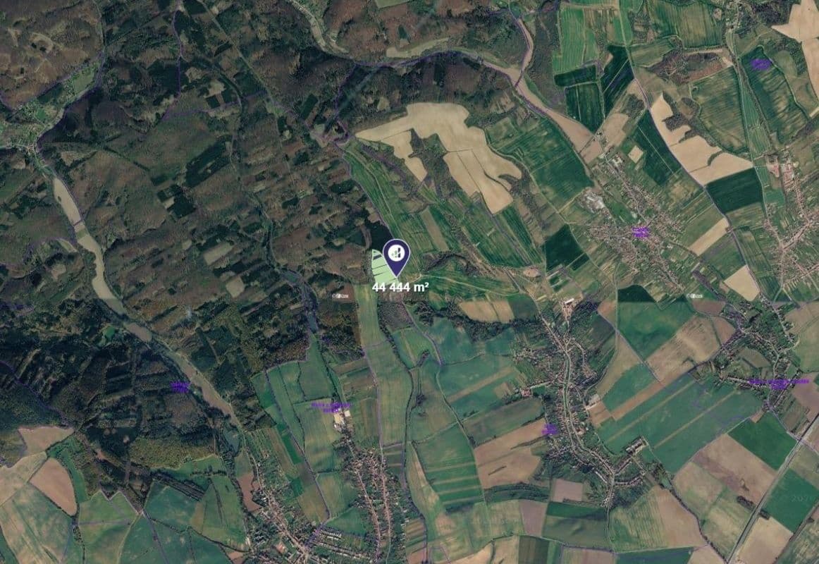 Predaj pozemku 44.444 m², Velehrad, Zlínský kraj Predaj pozemku 44.444 m², Velehrad, Zlínský kraj