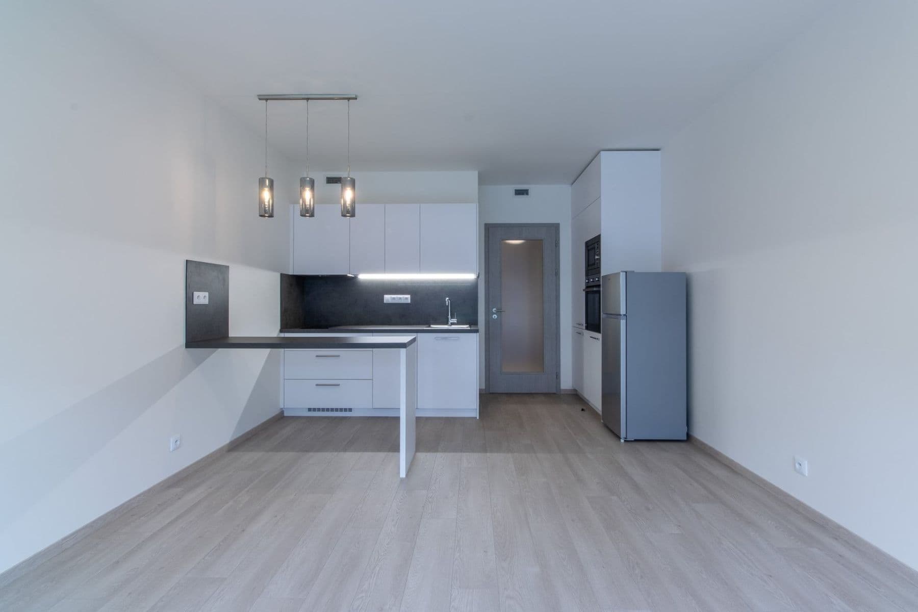 Prenájom bytu 1-izbový 32 m², Poděbradská, Praha, Praha Prenájom bytu 1-izbový 32 m², Poděbradská, Praha, Praha