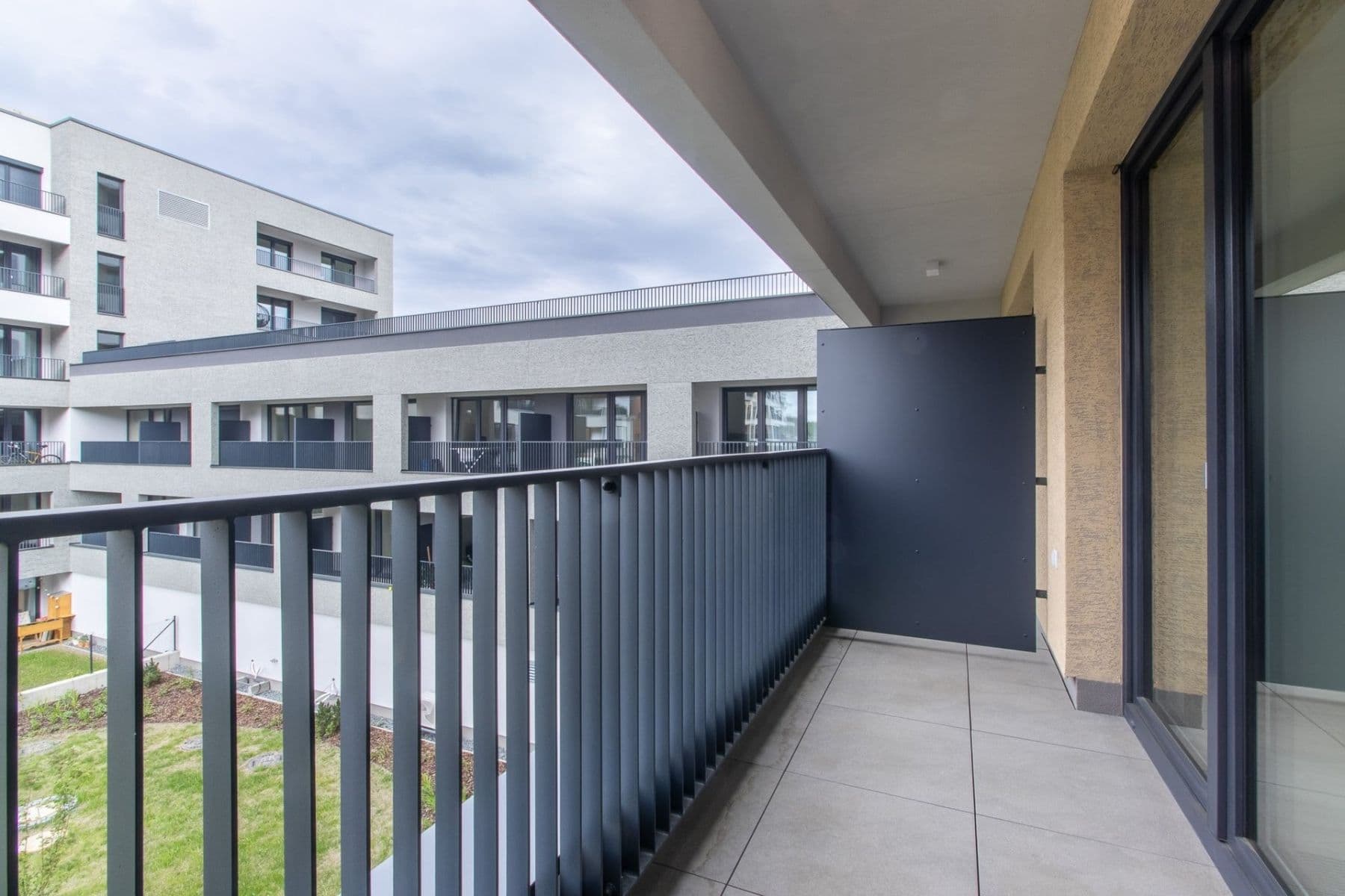 Prenájom bytu 1-izbový 32 m², Poděbradská, Praha, Praha Prenájom bytu 1-izbový 32 m², Poděbradská, Praha, Praha