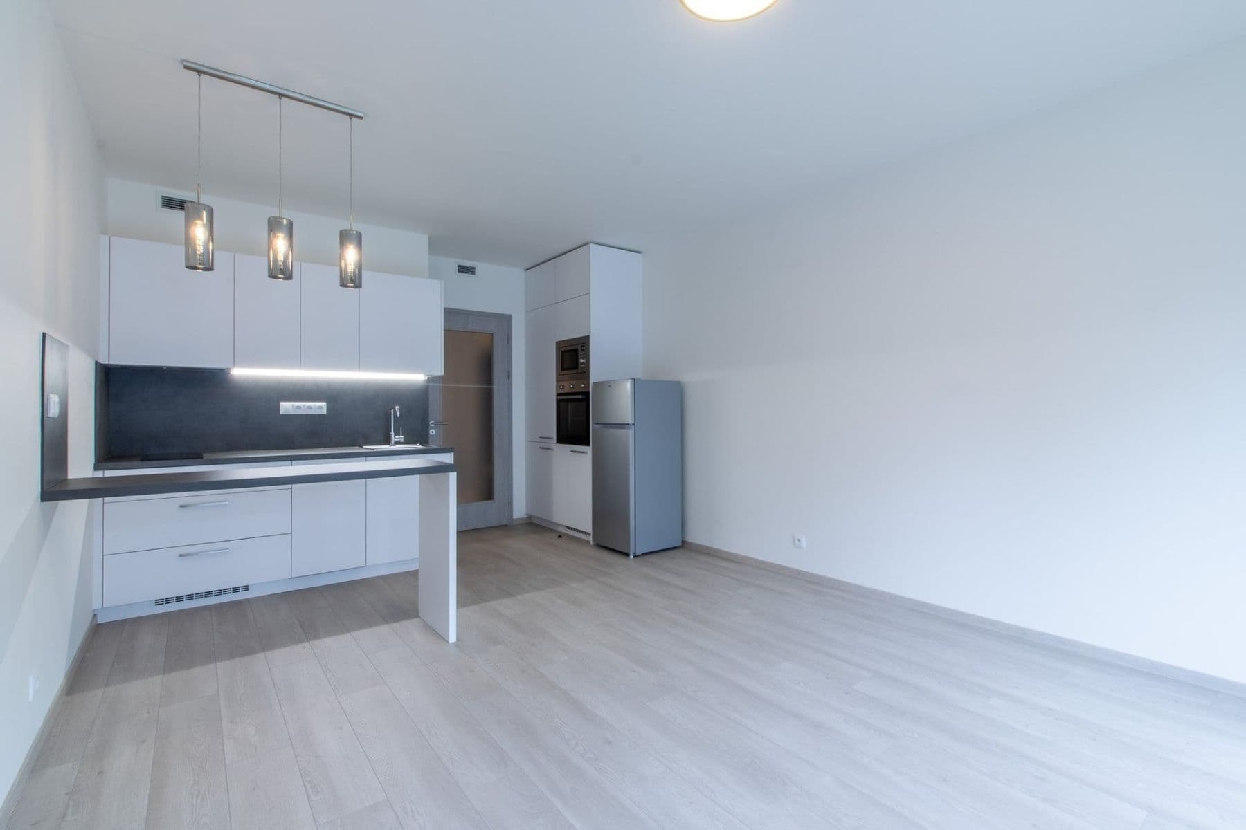 Prenájom bytu 1-izbový 32 m², Poděbradská, Praha, Praha Prenájom bytu 1-izbový 32 m², Poděbradská, Praha, Praha