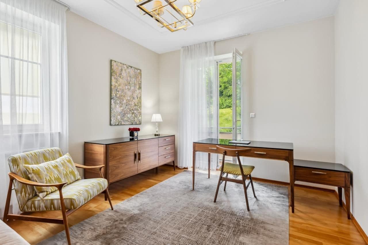 Predaj bytu 4-izbový 130 m², Nebozízek, Karlovy Vary, Karlovarský kraj Predaj bytu 4-izbový 130 m², Nebozízek, Karlovy Vary, Karlovarský kraj