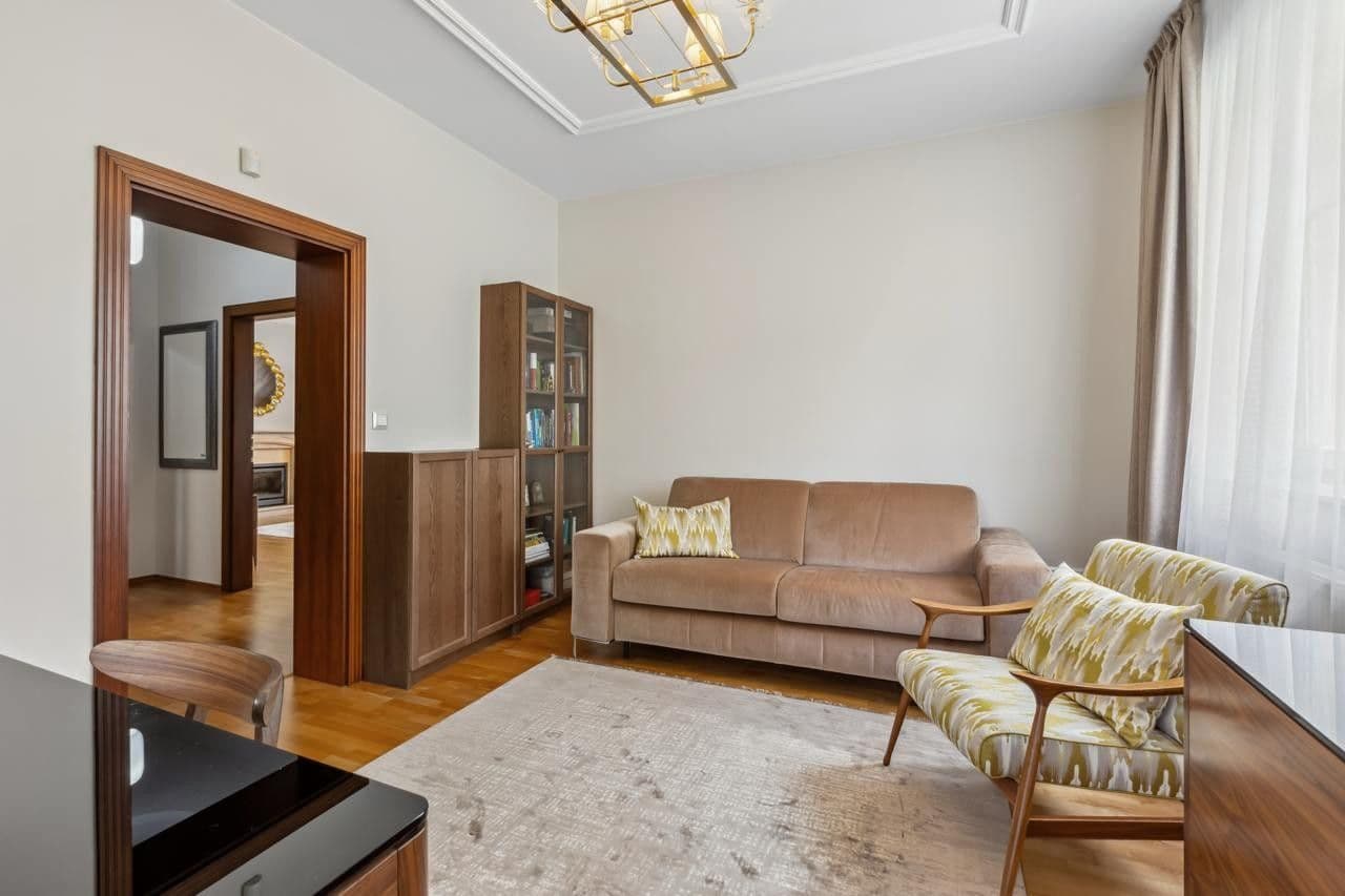 Predaj bytu 4-izbový 130 m², Nebozízek, Karlovy Vary, Karlovarský kraj Predaj bytu 4-izbový 130 m², Nebozízek, Karlovy Vary, Karlovarský kraj