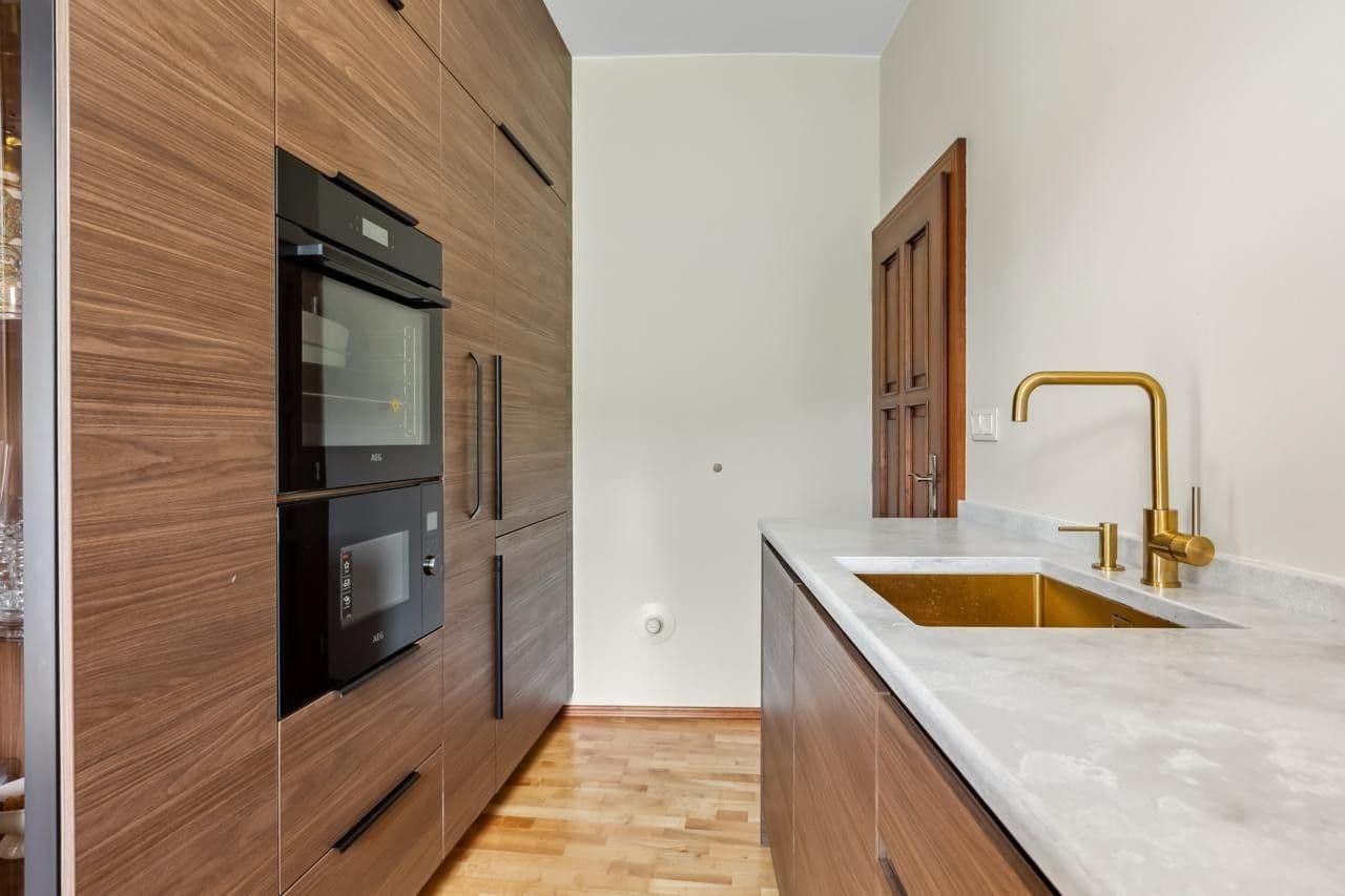 Predaj bytu 4-izbový 130 m², Nebozízek, Karlovy Vary, Karlovarský kraj Predaj bytu 4-izbový 130 m², Nebozízek, Karlovy Vary, Karlovarský kraj