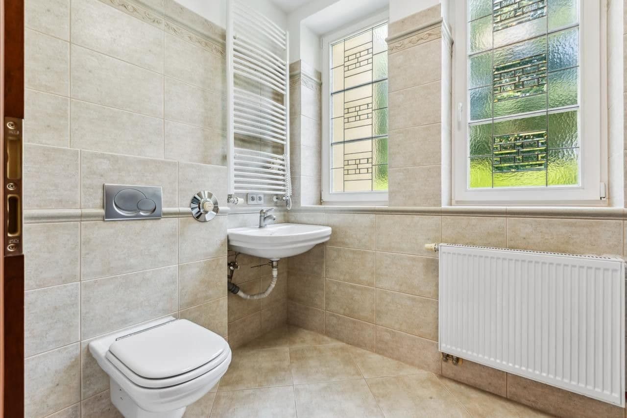 Predaj bytu 4-izbový 130 m², Nebozízek, Karlovy Vary, Karlovarský kraj Predaj bytu 4-izbový 130 m², Nebozízek, Karlovy Vary, Karlovarský kraj