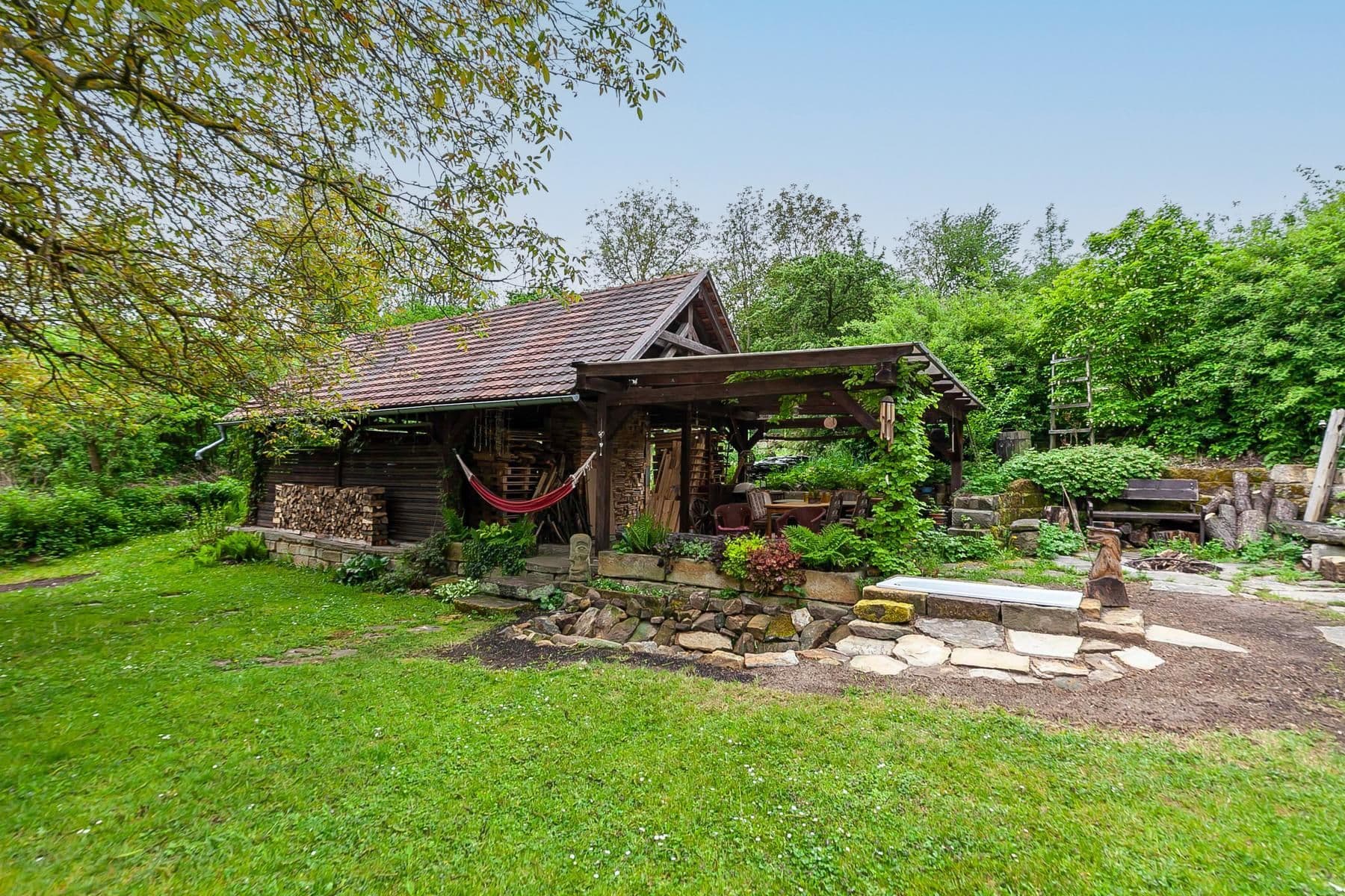 Predaj domu 196 m², pozemek 3.460 m², Staré Hrady, Královéhradecký kraj Predaj domu 196 m², pozemek 3.460 m², Staré Hrady, Královéhradecký kraj