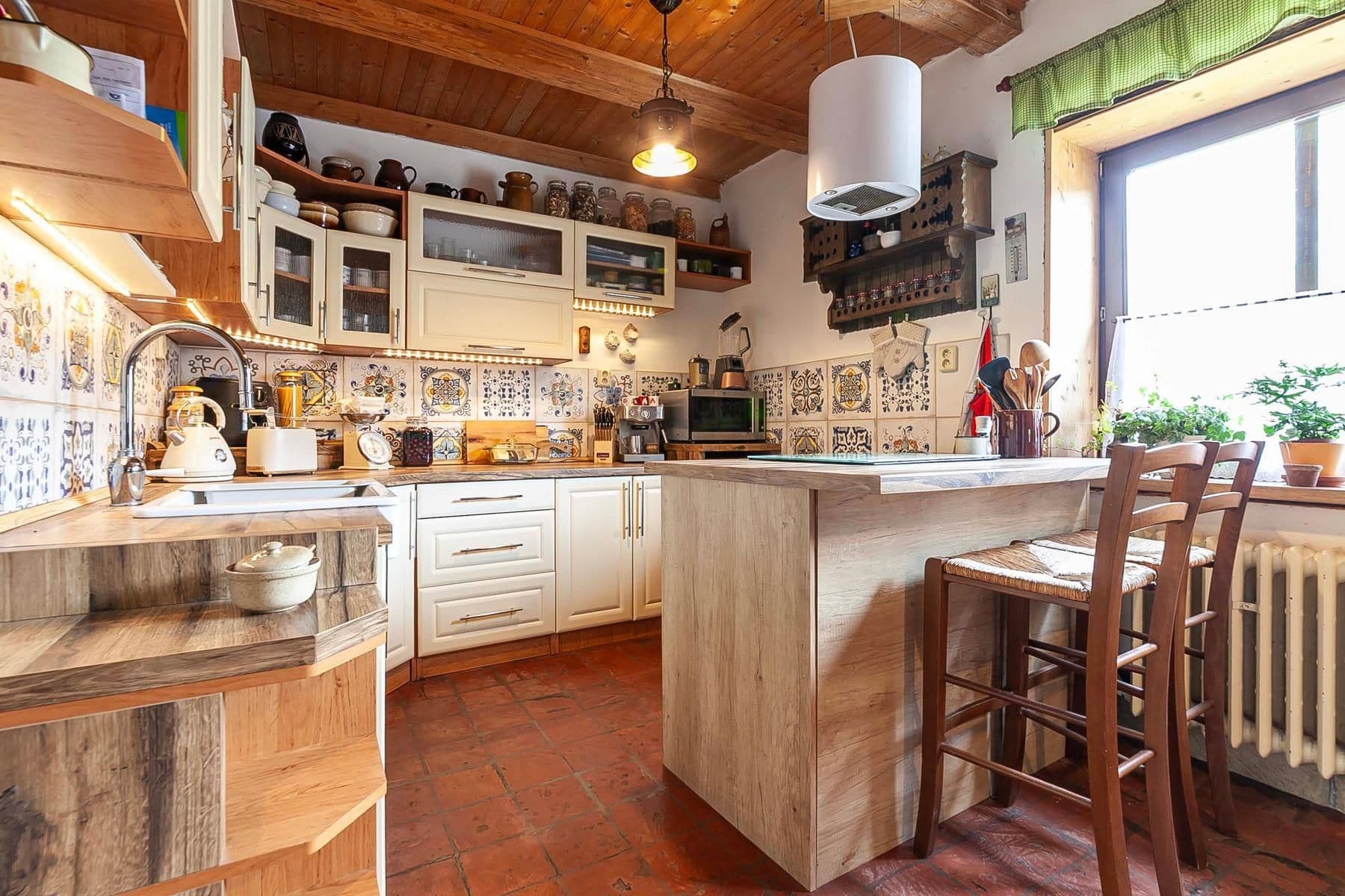 Predaj domu 196 m², pozemek 3.460 m², Staré Hrady, Královéhradecký kraj Predaj domu 196 m², pozemek 3.460 m², Staré Hrady, Královéhradecký kraj