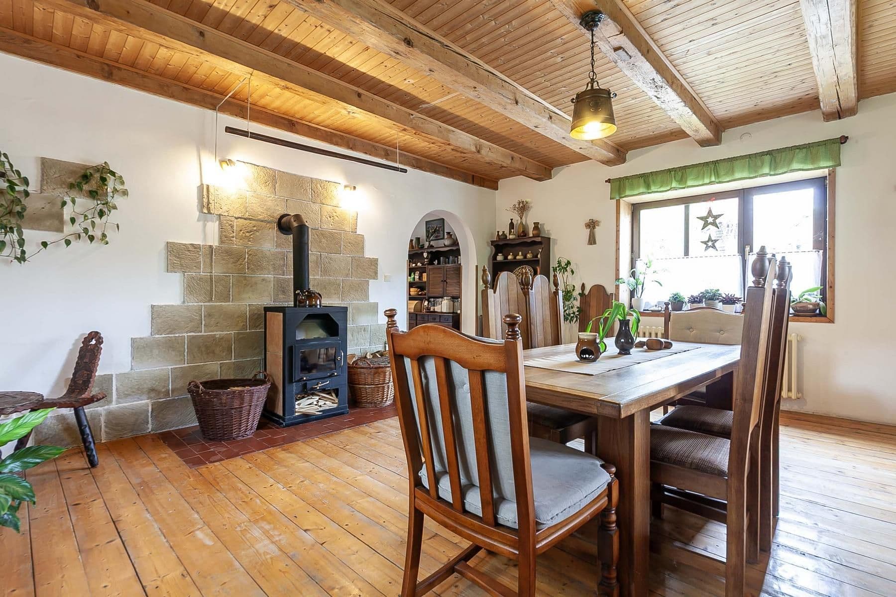 Predaj domu 196 m², pozemek 3.460 m², Staré Hrady, Královéhradecký kraj Predaj domu 196 m², pozemek 3.460 m², Staré Hrady, Královéhradecký kraj