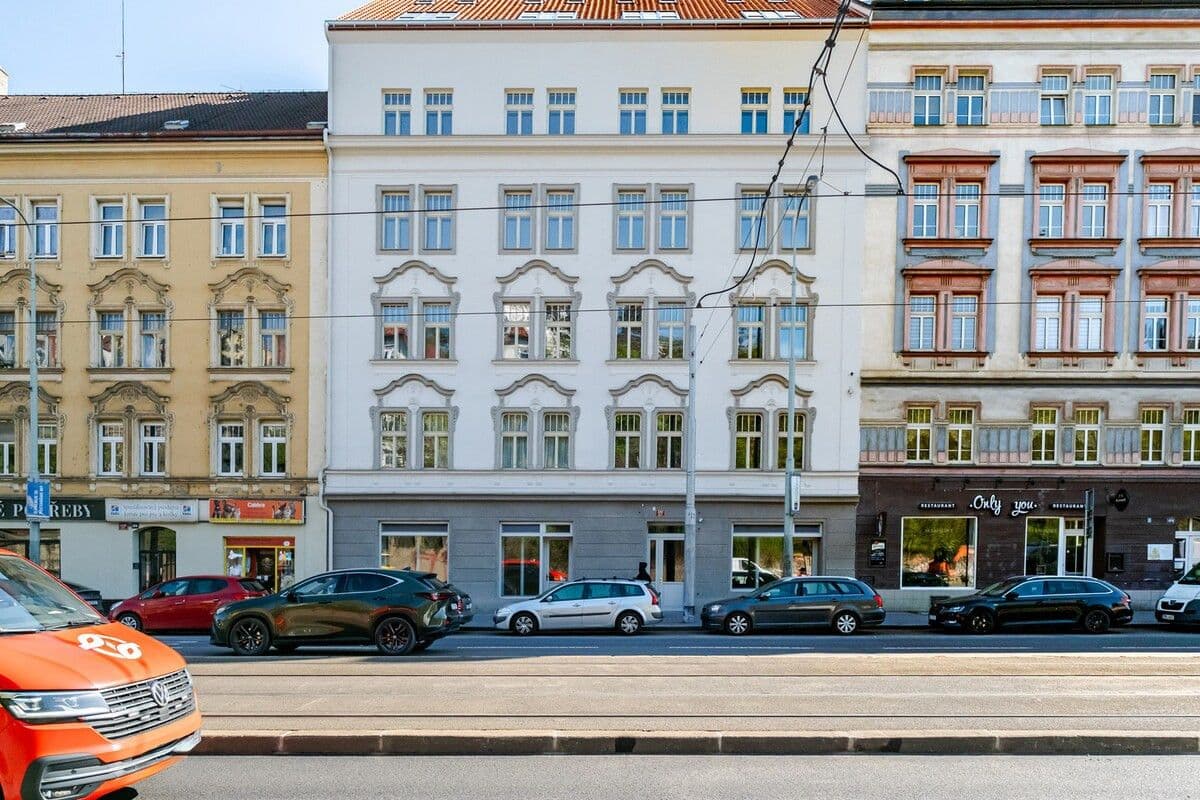 Prenájom bytu 51 m², Plzeňská, Praha, Praha Prenájom bytu 51 m², Plzeňská, Praha, Praha