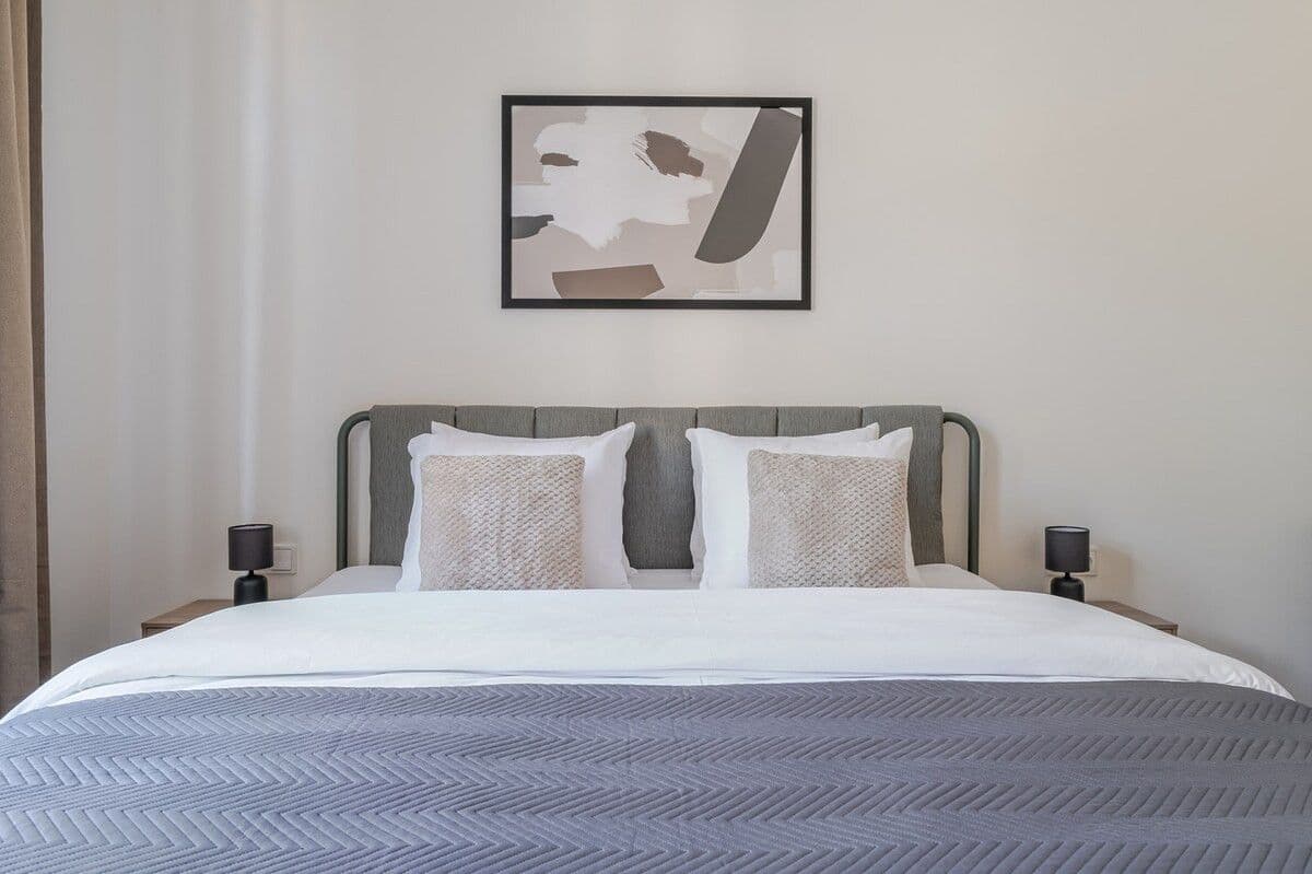 Prenájom bytu 51 m², Plzeňská, Praha, Praha Prenájom bytu 51 m², Plzeňská, Praha, Praha