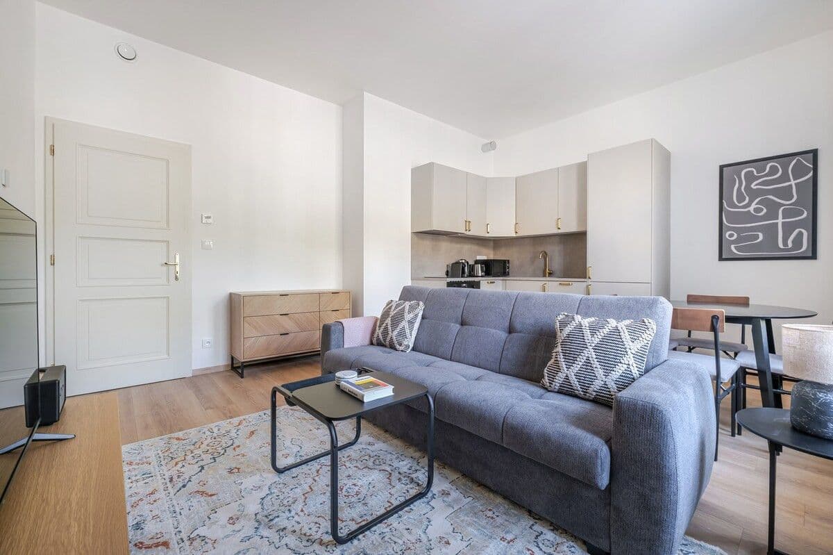 Prenájom bytu 51 m², Plzeňská, Praha, Praha Prenájom bytu 51 m², Plzeňská, Praha, Praha