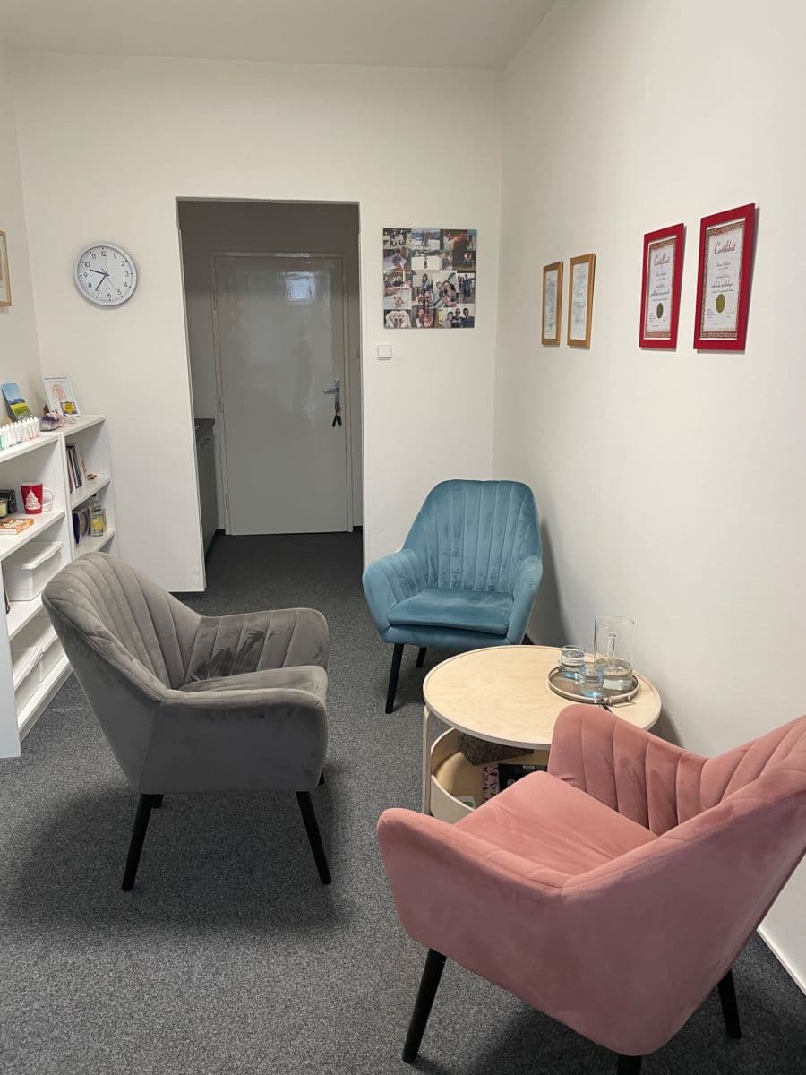 Prenájom kancelárie 17 m², Ostrovského, Praha, Praha Prenájom kancelárie 17 m², Ostrovského, Praha, Praha