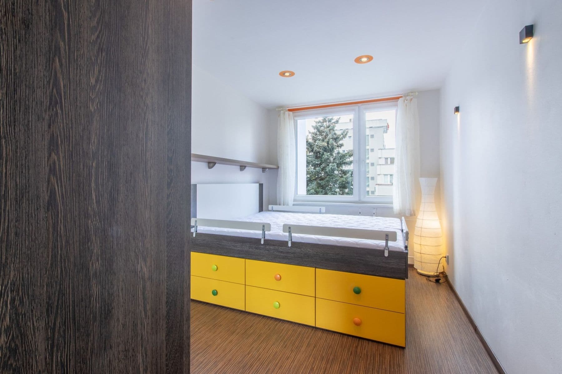 Prenájom bytu 2-izbový 45 m², Hráského, Praha, Praha Prenájom bytu 2-izbový 45 m², Hráského, Praha, Praha