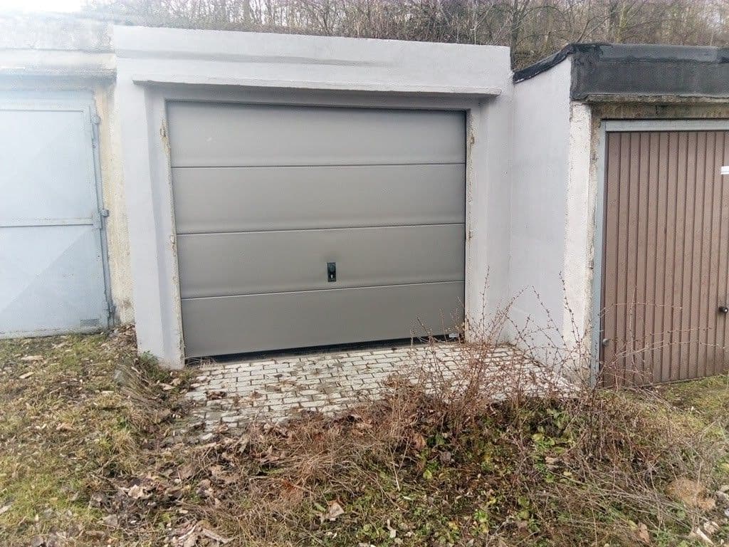 Prenájom garáže 15 m², Na Konvářce, Praha, Praha Prenájom garáže 15 m², Na Konvářce, Praha, Praha