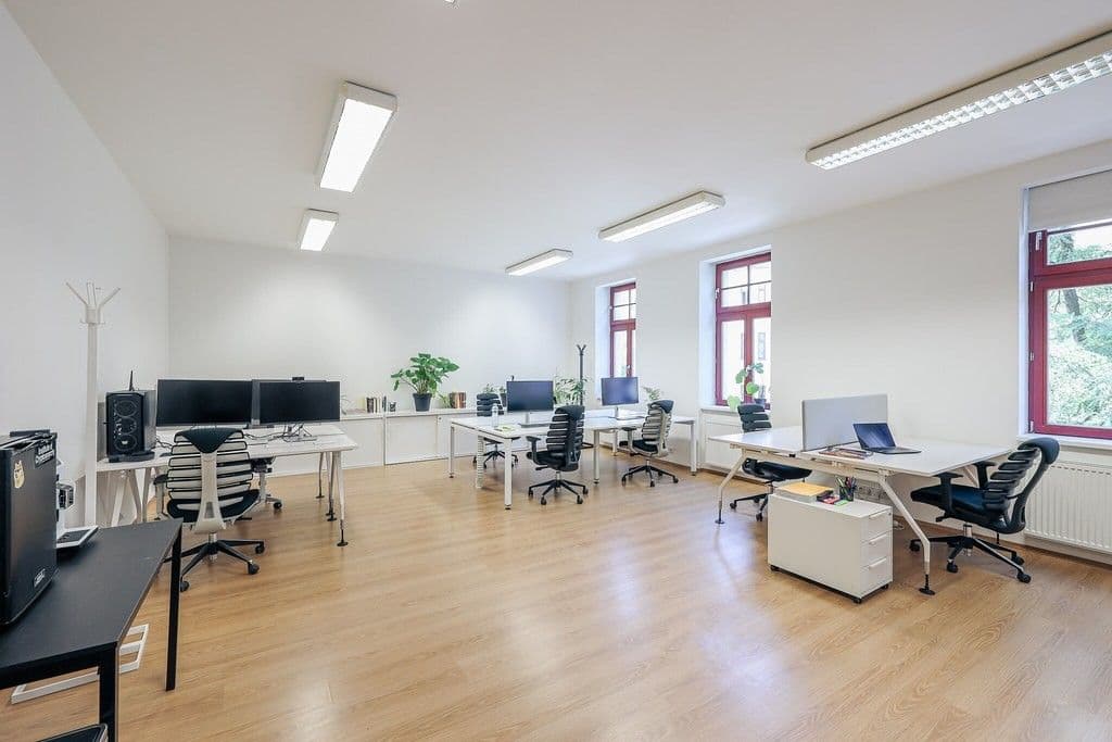 Prenájom kancelárie 153 m², Komunardů, Praha, Praha Prenájom kancelárie 153 m², Komunardů, Praha, Praha
