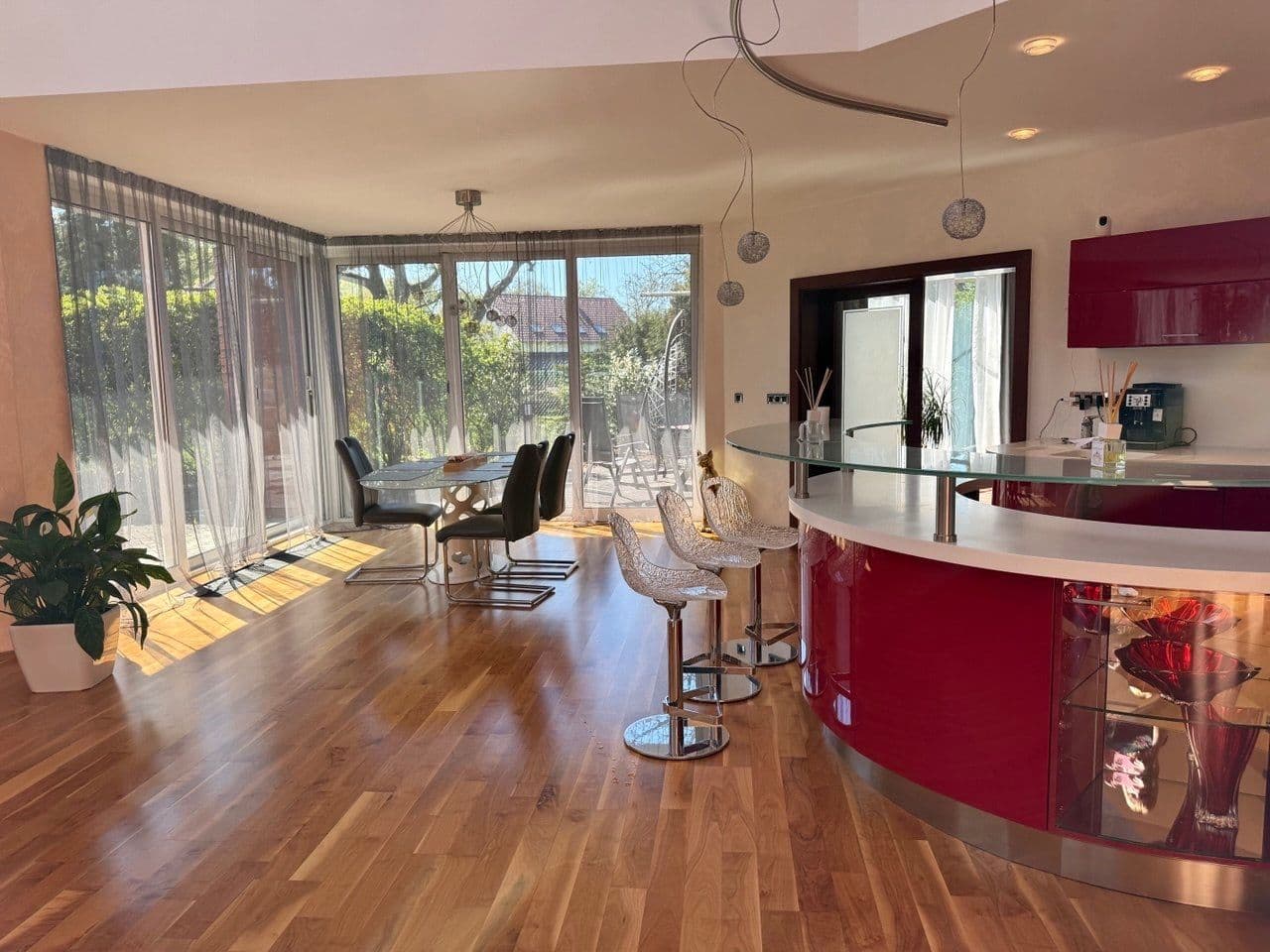 Predaj domu 350 m², pozemek 1.729 m², V Zahradách, Jirny, Středočeský kraj Predaj domu 350 m², pozemek 1.729 m², V Zahradách, Jirny, Středočeský kraj