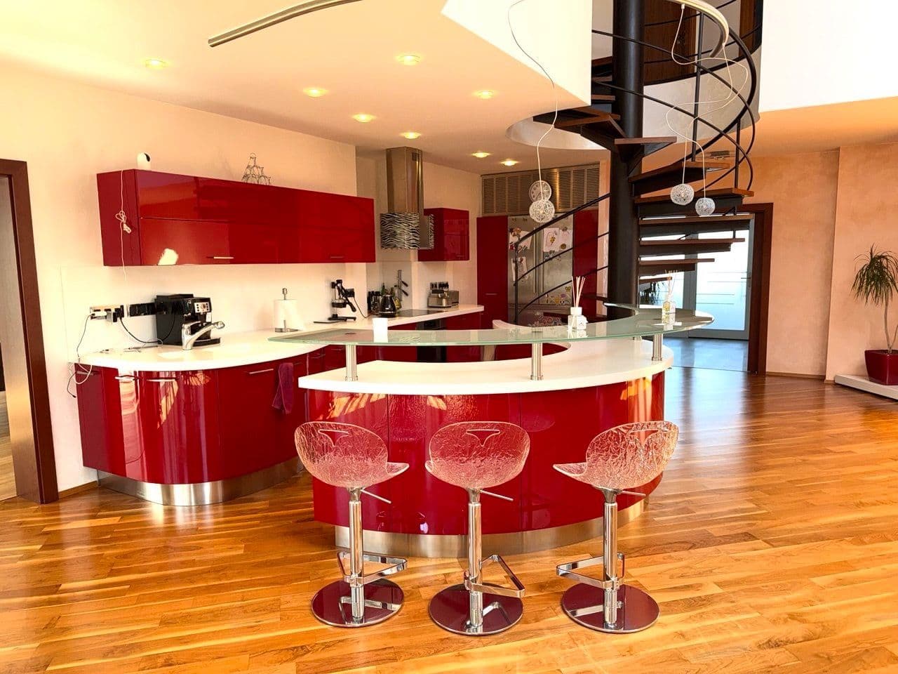 Predaj domu 350 m², pozemek 1.729 m², V Zahradách, Jirny, Středočeský kraj Predaj domu 350 m², pozemek 1.729 m², V Zahradách, Jirny, Středočeský kraj