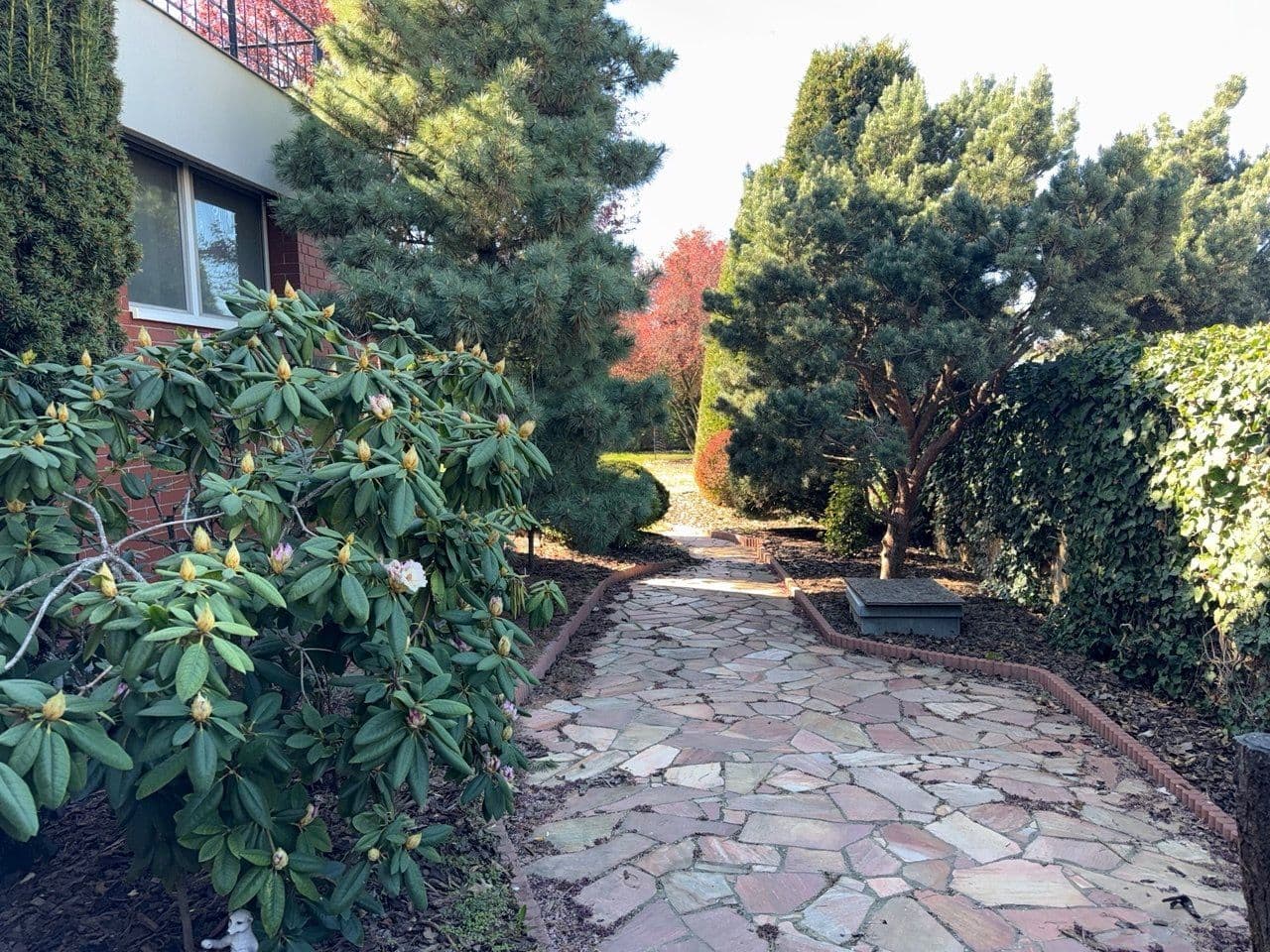 Predaj domu 350 m², pozemek 1.729 m², V Zahradách, Jirny, Středočeský kraj Predaj domu 350 m², pozemek 1.729 m², V Zahradách, Jirny, Středočeský kraj
