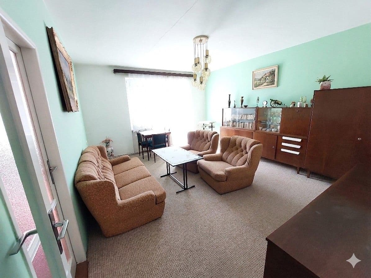 Predaj bytu 3-izbový 65 m², Pod Kosířem, Prostějov, Olomoucký kraj Predaj bytu 3-izbový 65 m², Pod Kosířem, Prostějov, Olomoucký kraj