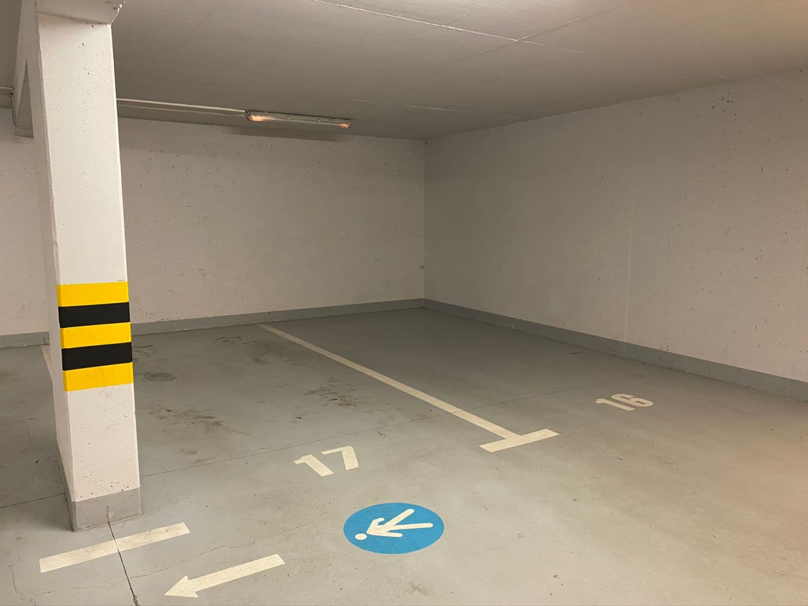 Predaj garáže 12 m², Rejchova, Praha, Praha Predaj garáže 12 m², Rejchova, Praha, Praha