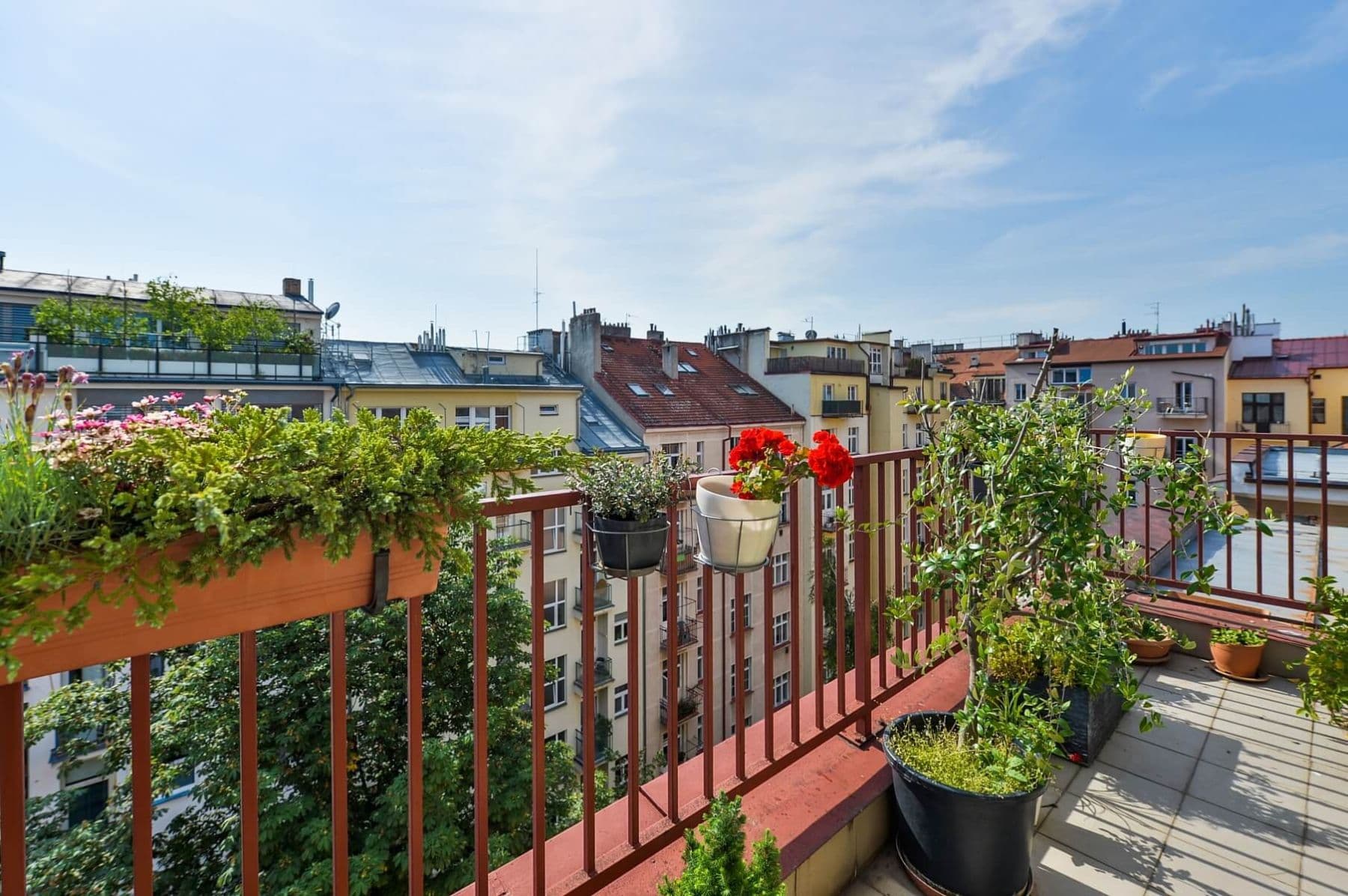 Prenájom bytu 4-izbový 165 m², Jilemnického, Praha, Praha Prenájom bytu 4-izbový 165 m², Jilemnického, Praha, Praha