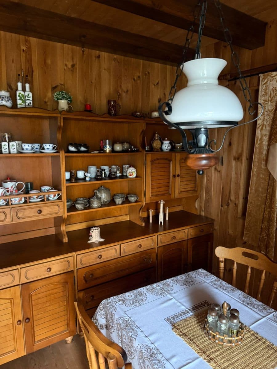 Predaj rekreačného objektu 82 m², pozemek 1.665 m², Trnava, Kraj Vysočina Predaj rekreačného objektu 82 m², pozemek 1.665 m², Trnava, Kraj Vysočina