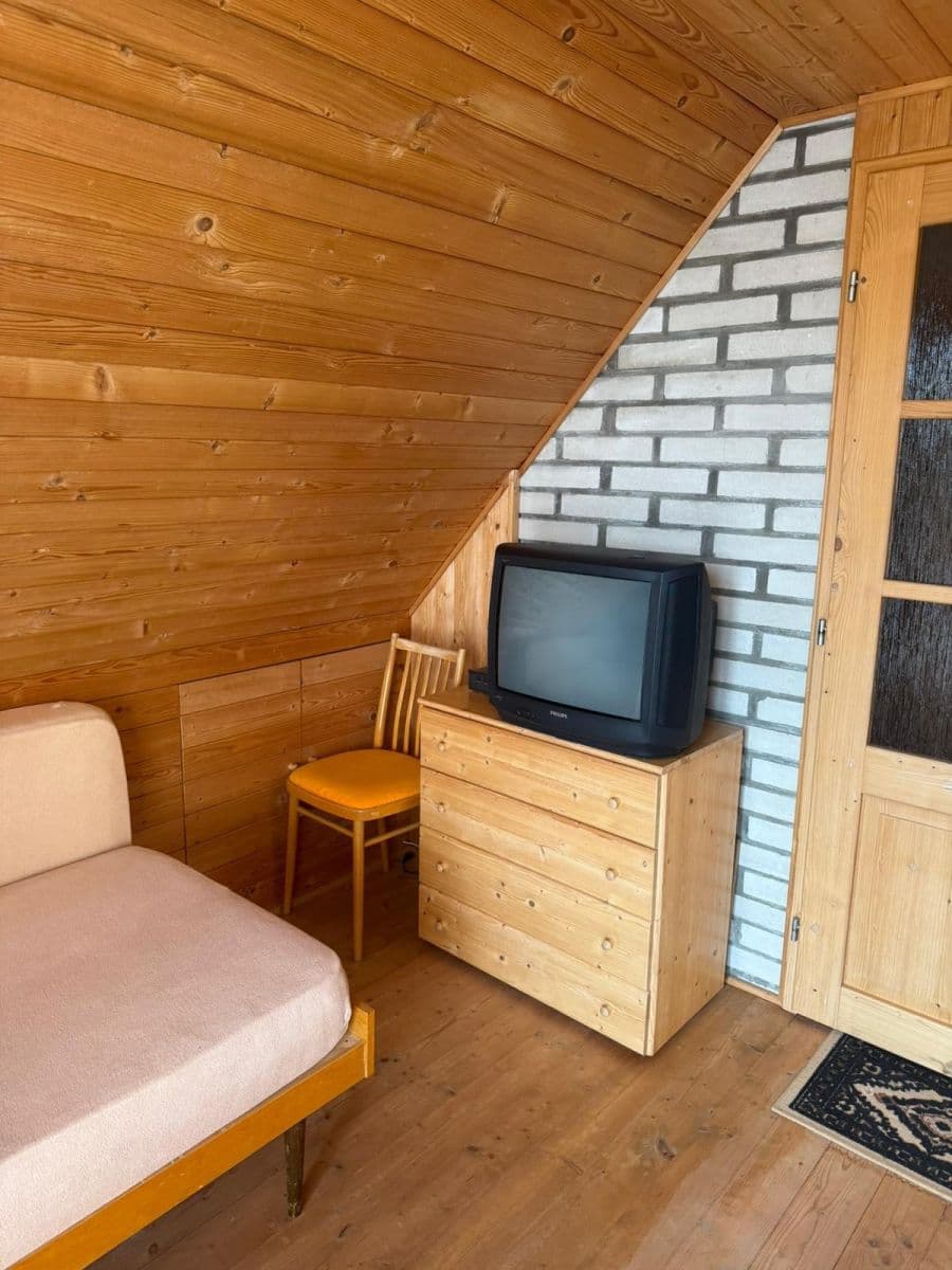 Predaj rekreačného objektu 82 m², pozemek 1.665 m², Trnava, Kraj Vysočina Predaj rekreačného objektu 82 m², pozemek 1.665 m², Trnava, Kraj Vysočina