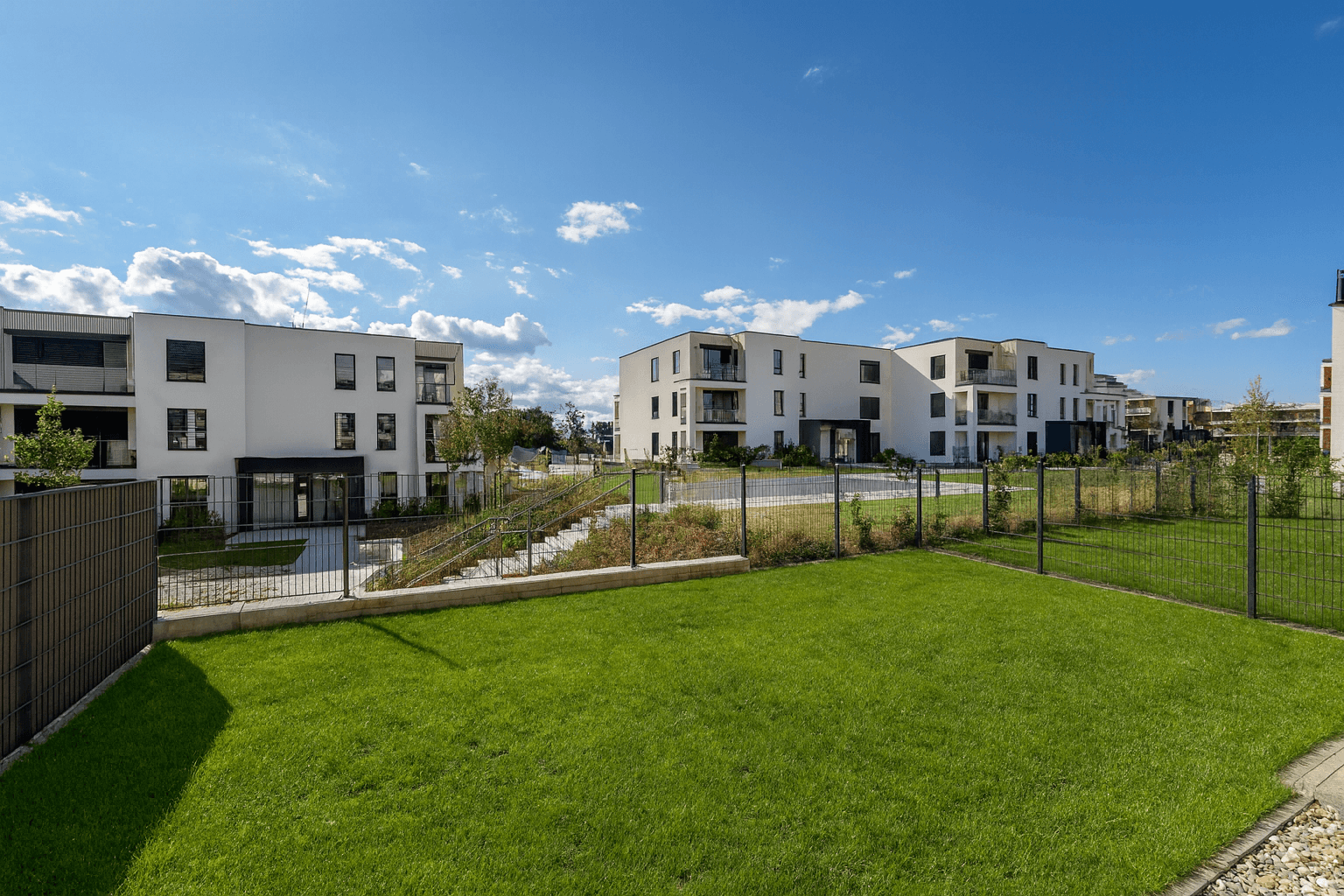 Predaj bytu 2-izbový 107 m², Milana Ticháka, Olomouc, Olomoucký kraj Predaj bytu 2-izbový 107 m², Milana Ticháka, Olomouc, Olomoucký kraj