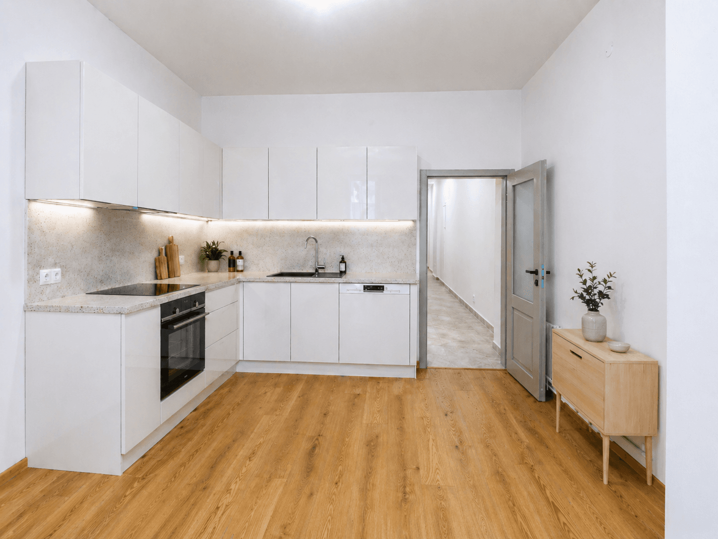 Predaj bytu 2-izbový 54 m², Dělnická, Praha, Praha Predaj bytu 2-izbový 54 m², Dělnická, Praha, Praha