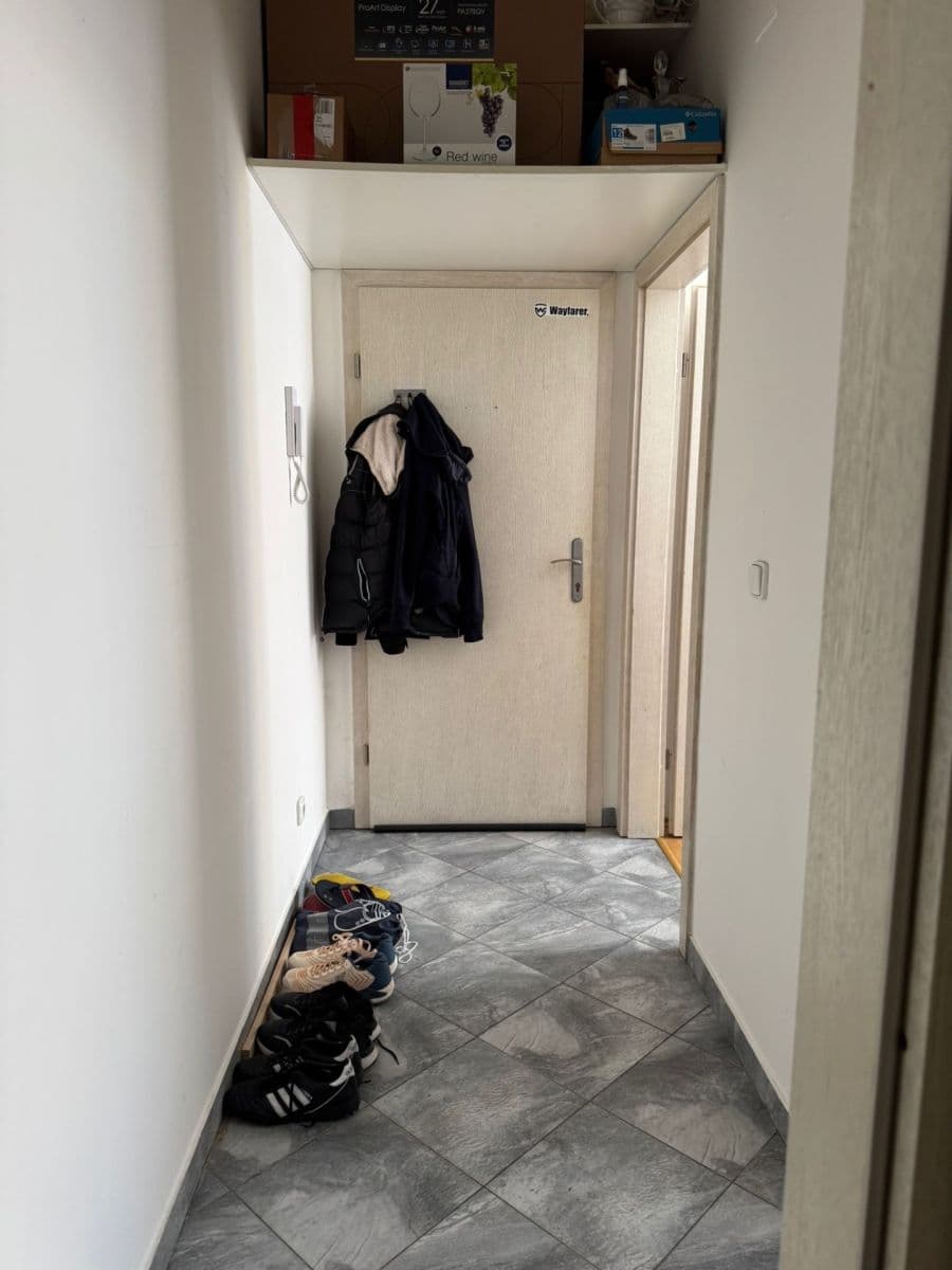 Prenájom bytu 2-izbový 35 m², Umělecká, Praha, Praha Prenájom bytu 2-izbový 35 m², Umělecká, Praha, Praha