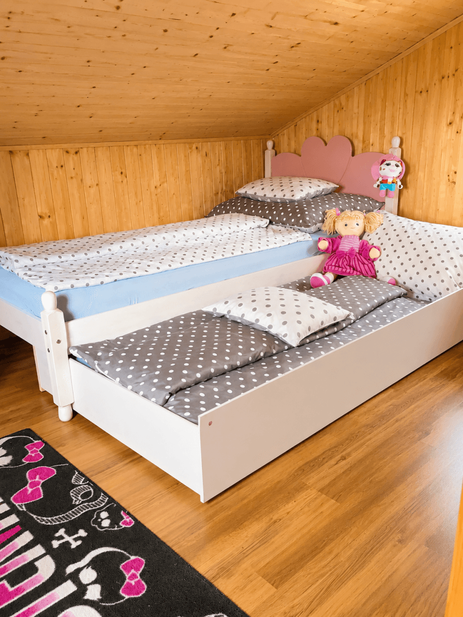 Predaj rekreačného objektu 49 m², pozemek 273 m², Za Horou, Petrov, Středočeský kraj Predaj rekreačného objektu 49 m², pozemek 273 m², Za Horou, Petrov, Středočeský kraj