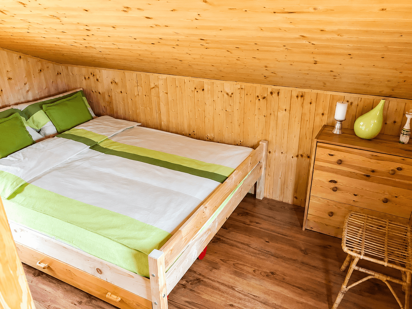 Predaj rekreačného objektu 49 m², pozemek 273 m², Za Horou, Petrov, Středočeský kraj Predaj rekreačného objektu 49 m², pozemek 273 m², Za Horou, Petrov, Středočeský kraj