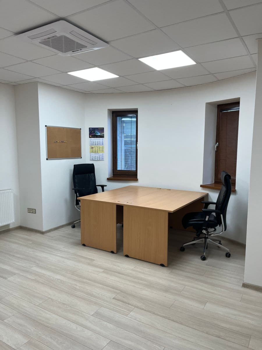 Predaj kancelárie 690 m², Nádražná, Šaľa, Nitriansky kraj Predaj kancelárie 690 m², Nádražná, Šaľa, Nitriansky kraj
