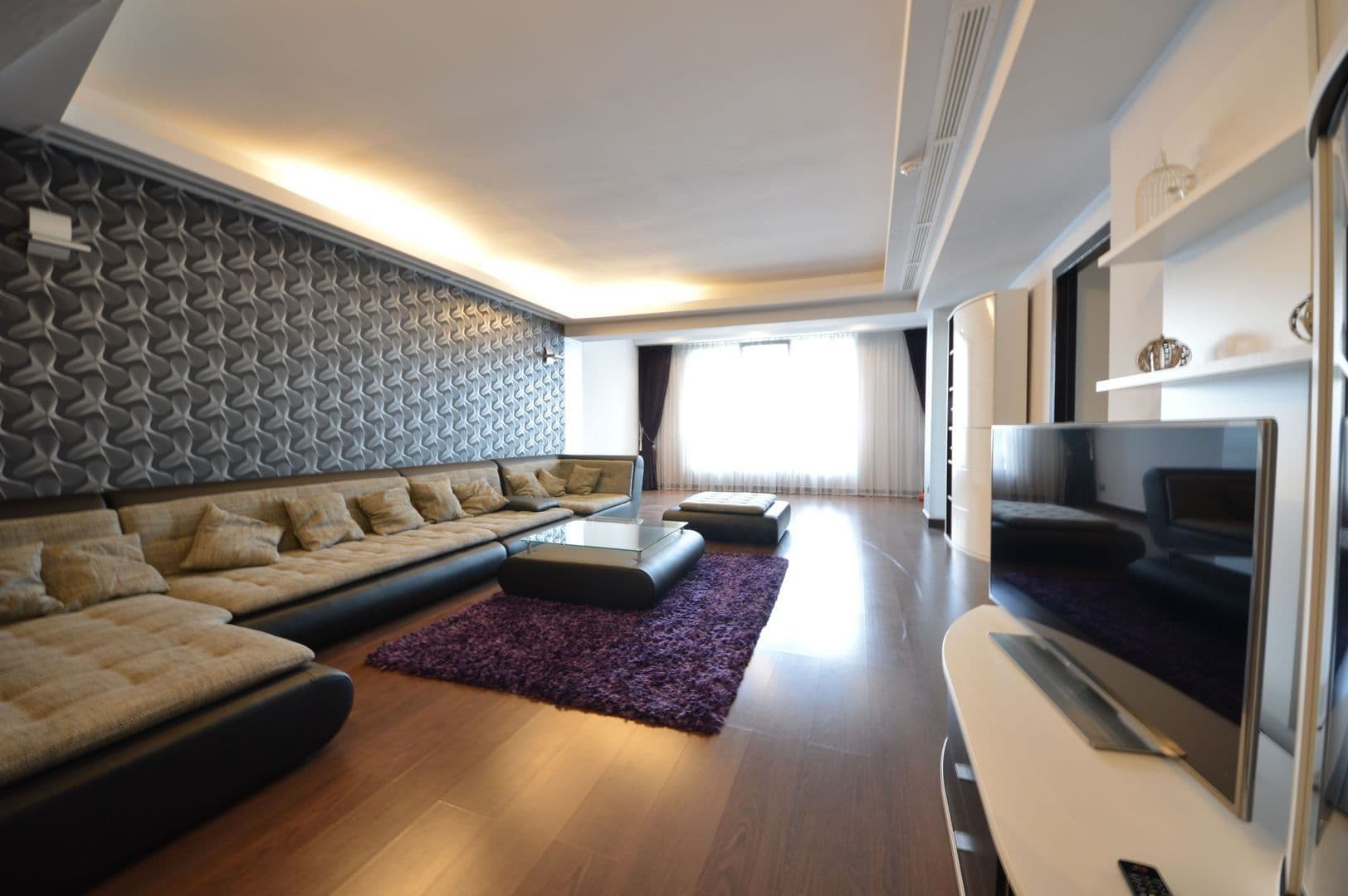 Prenájom bytu 2-izbový 69 m², U Půjčovny, Praha, Praha Prenájom bytu 2-izbový 69 m², U Půjčovny, Praha, Praha