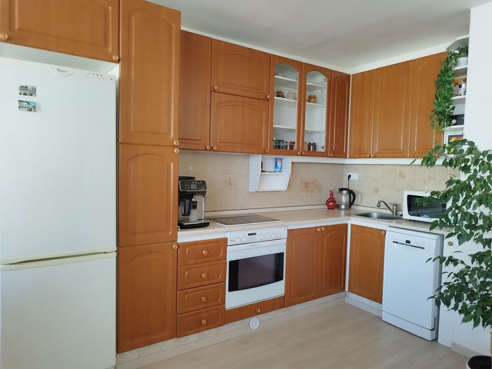 Prenájom bytu 3-izbový 73 m², Janského, Praha, Praha Prenájom bytu 3-izbový 73 m², Janského, Praha, Praha