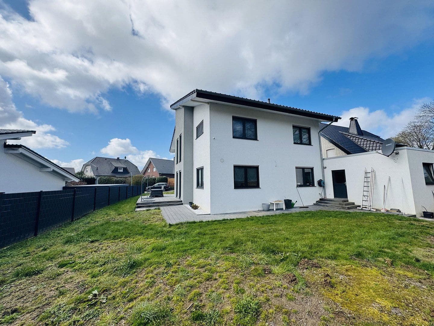 Predaj domu 177 m², pozemek 644 m², Johanne-Stelzer-Straße 36 2016, Vlotho, Severné Porýnie - Westfálsko Predaj domu 177 m², pozemek 644 m², Johanne-Stelzer-Straße 36 2016, Vlotho, Severné Porýnie - Westfálsko