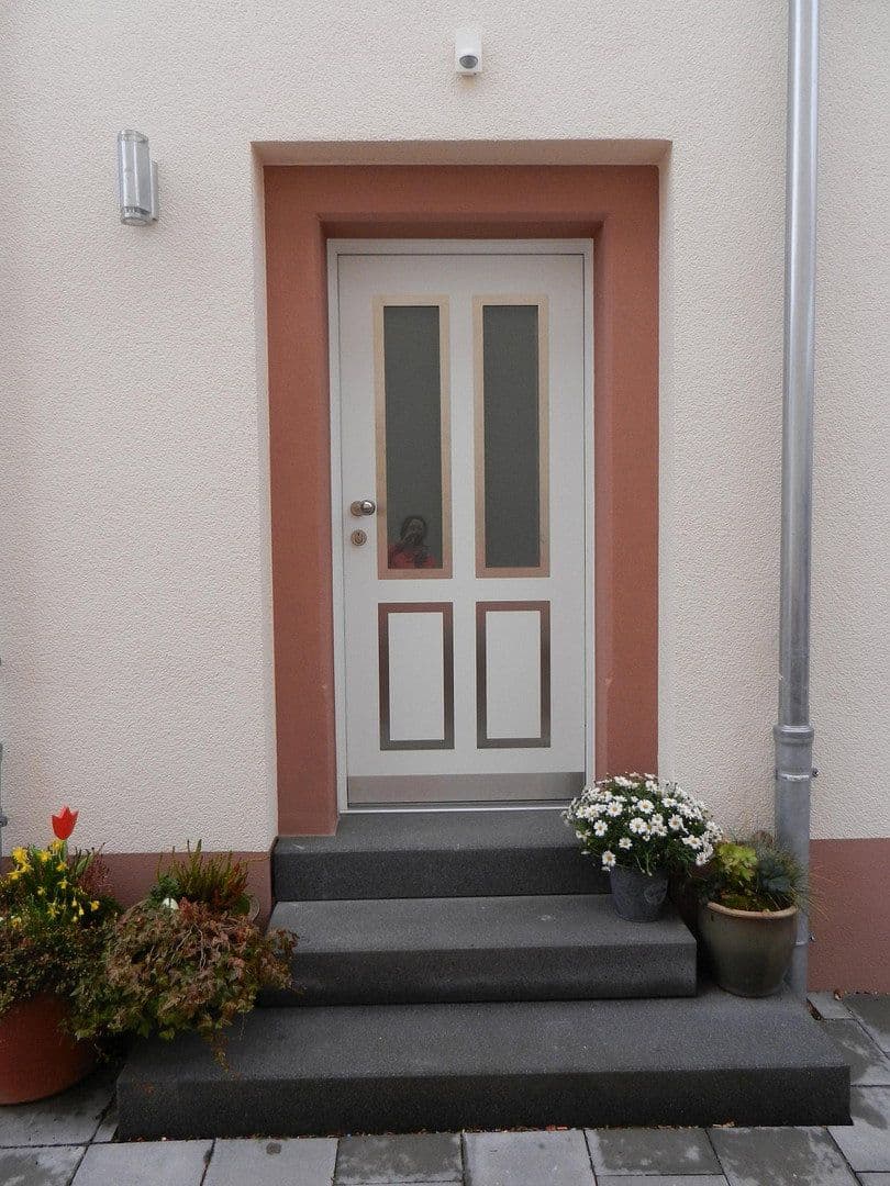 Prenájom domu 134 m², pozemek 245 m², Dietzenbach, Hesensko Prenájom domu 134 m², pozemek 245 m², Dietzenbach, Hesensko
