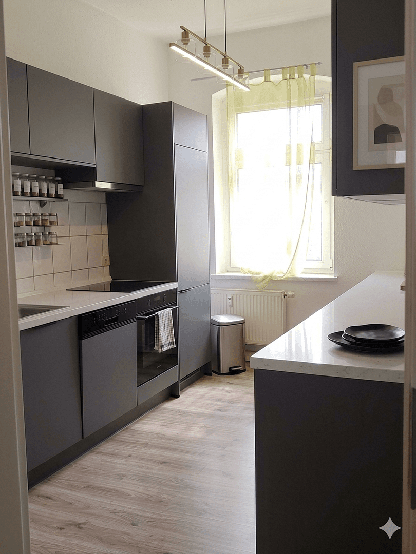 Prenájom bytu 4-izbový 109 m², Schlachthofstraße 38, Glauchau, Sasko Prenájom bytu 4-izbový 109 m², Schlachthofstraße 38, Glauchau, Sasko