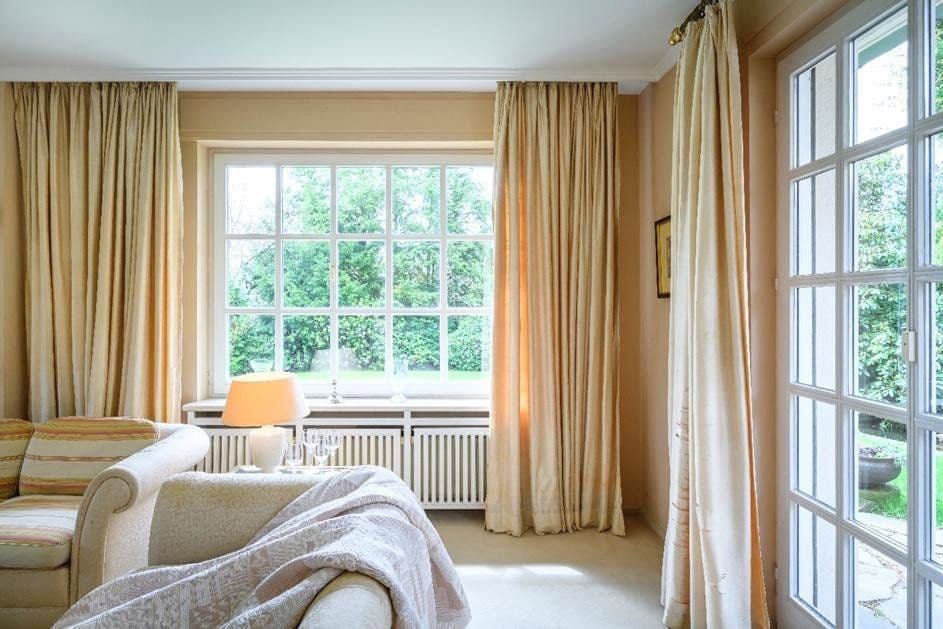 Predaj domu 350 m², pozemek 1.600 m², Königstein im Taunus, Hesensko Predaj domu 350 m², pozemek 1.600 m², Königstein im Taunus, Hesensko