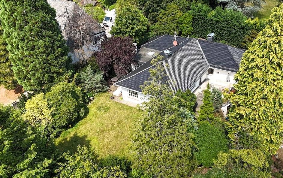 Predaj domu 350 m², pozemek 1.600 m², Königstein im Taunus, Hesensko Predaj domu 350 m², pozemek 1.600 m², Königstein im Taunus, Hesensko