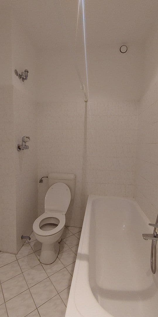 Predaj bytu 1-izbový 46 m², Brüsseler Straße 9, Berlin, Berlín Predaj bytu 1-izbový 46 m², Brüsseler Straße 9, Berlin, Berlín