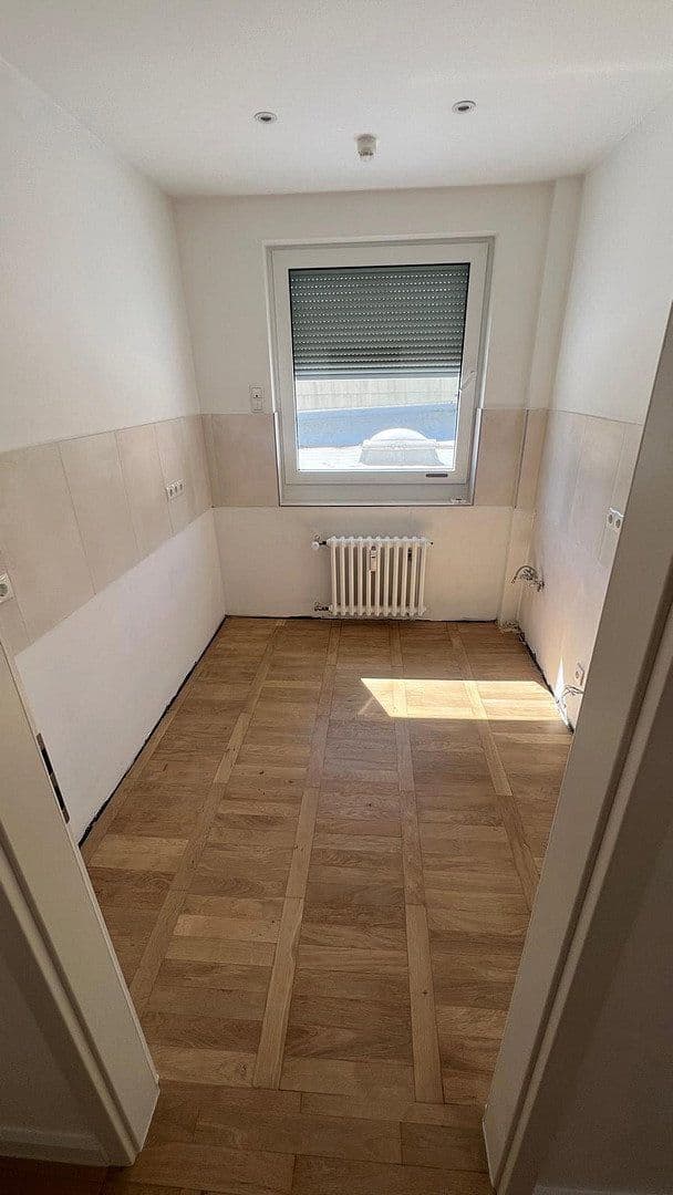 Prenájom bytu 2-izbový 74 m², Broichstr. 75, Bonn-Beuel, Severné Porýnie - Westfálsko Prenájom bytu 2-izbový 74 m², Broichstr. 75, Bonn-Beuel, Severné Porýnie - Westfálsko
