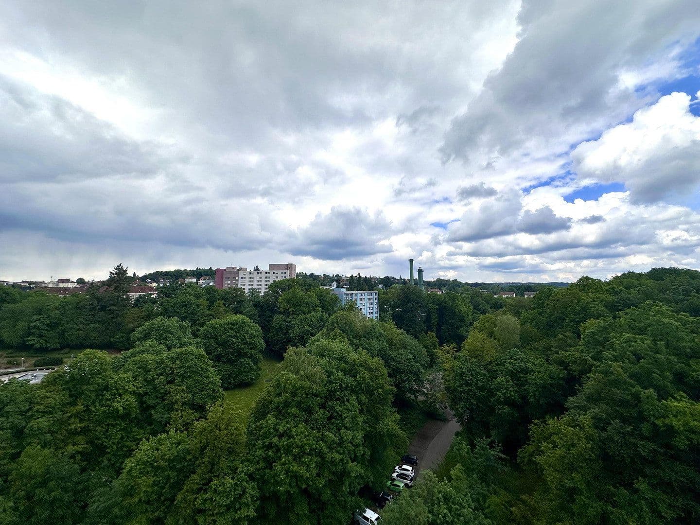 Predaj bytu 3-izbový 115 m², Pirmasens, Porýnie-Falcko Predaj bytu 3-izbový 115 m², Pirmasens, Porýnie-Falcko