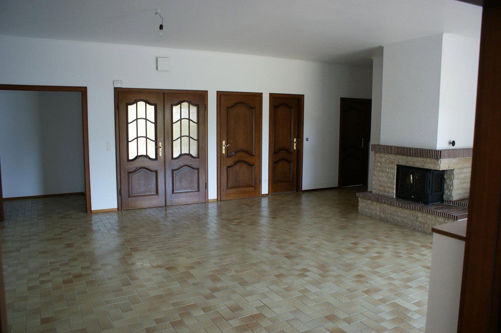 Predaj domu 265 m², pozemek 1.321 m², Berlin, Berlín Predaj domu 265 m², pozemek 1.321 m², Berlin, Berlín