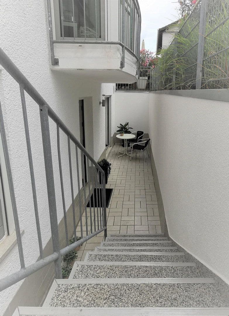 Prenájom bytu 1-izbový 40 m², Griesheim, Hesensko Prenájom bytu 1-izbový 40 m², Griesheim, Hesensko