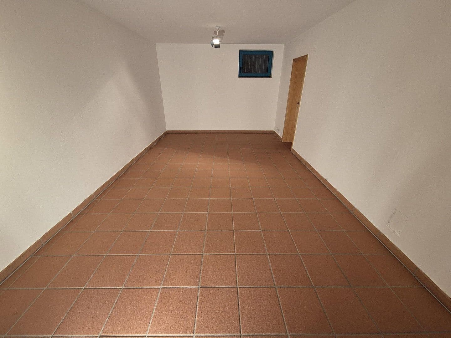 Prenájom domu 200 m², pozemek 420 m², Dietzenbach, Hesensko Prenájom domu 200 m², pozemek 420 m², Dietzenbach, Hesensko