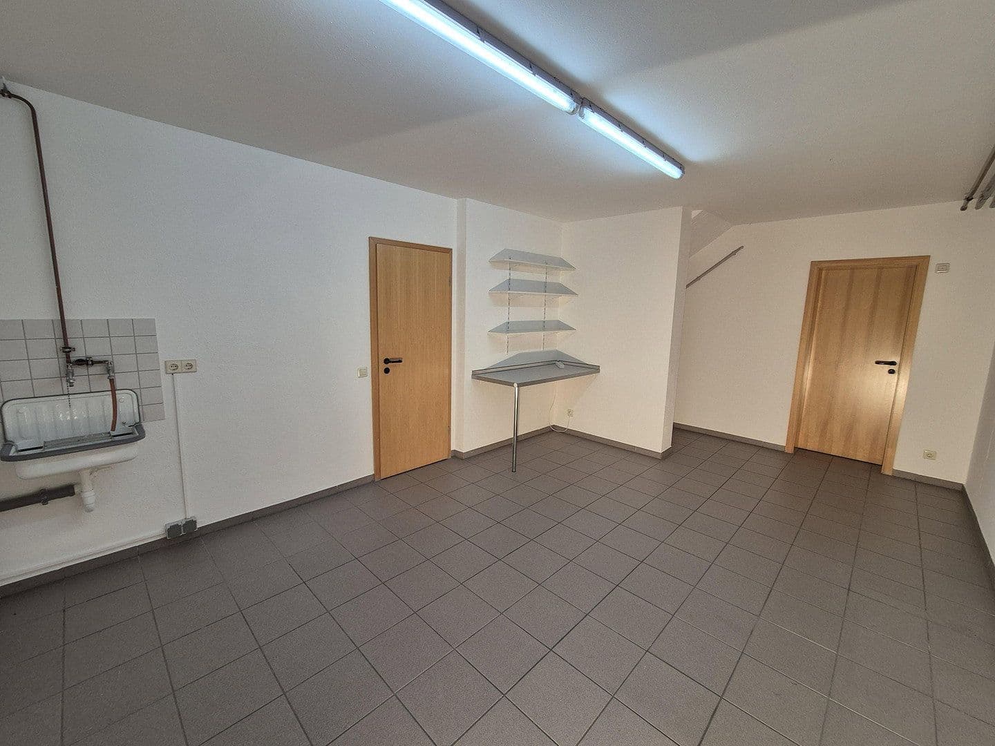 Prenájom domu 200 m², pozemek 420 m², Dietzenbach, Hesensko Prenájom domu 200 m², pozemek 420 m², Dietzenbach, Hesensko