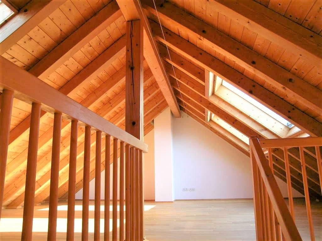 Prenájom domu 200 m², pozemek 420 m², Dietzenbach, Hesensko Prenájom domu 200 m², pozemek 420 m², Dietzenbach, Hesensko