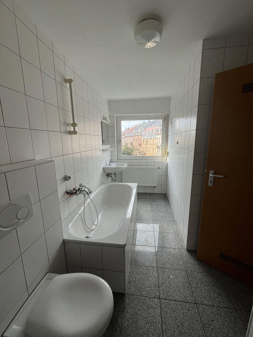 Prenájom bytu 1-izbový 47 m², Karlsruhe, Bádensko-Wurttembersko Prenájom bytu 1-izbový 47 m², Karlsruhe, Bádensko-Wurttembersko